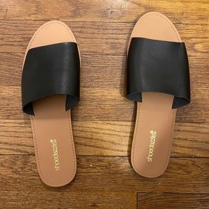 New black sandals